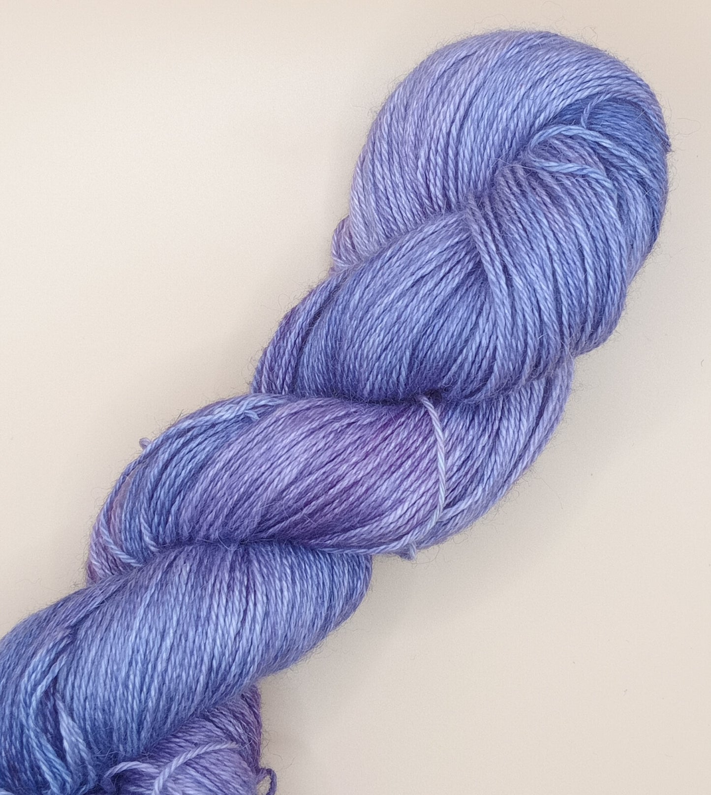 100G Alpaca/Silk/   Cashmere hand dyed 4 ply Yarn- "Amethyst SIlk"