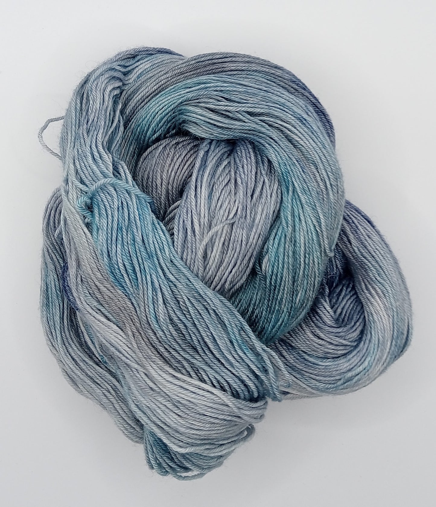 100G Merino/baby Alpaca/Silk hand dyed Yarn 4 Ply- "Albacore"