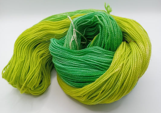 100G hand dyed Bluefaced Leicester/Nylon High Twist sock yarn - "Lime sorbet"